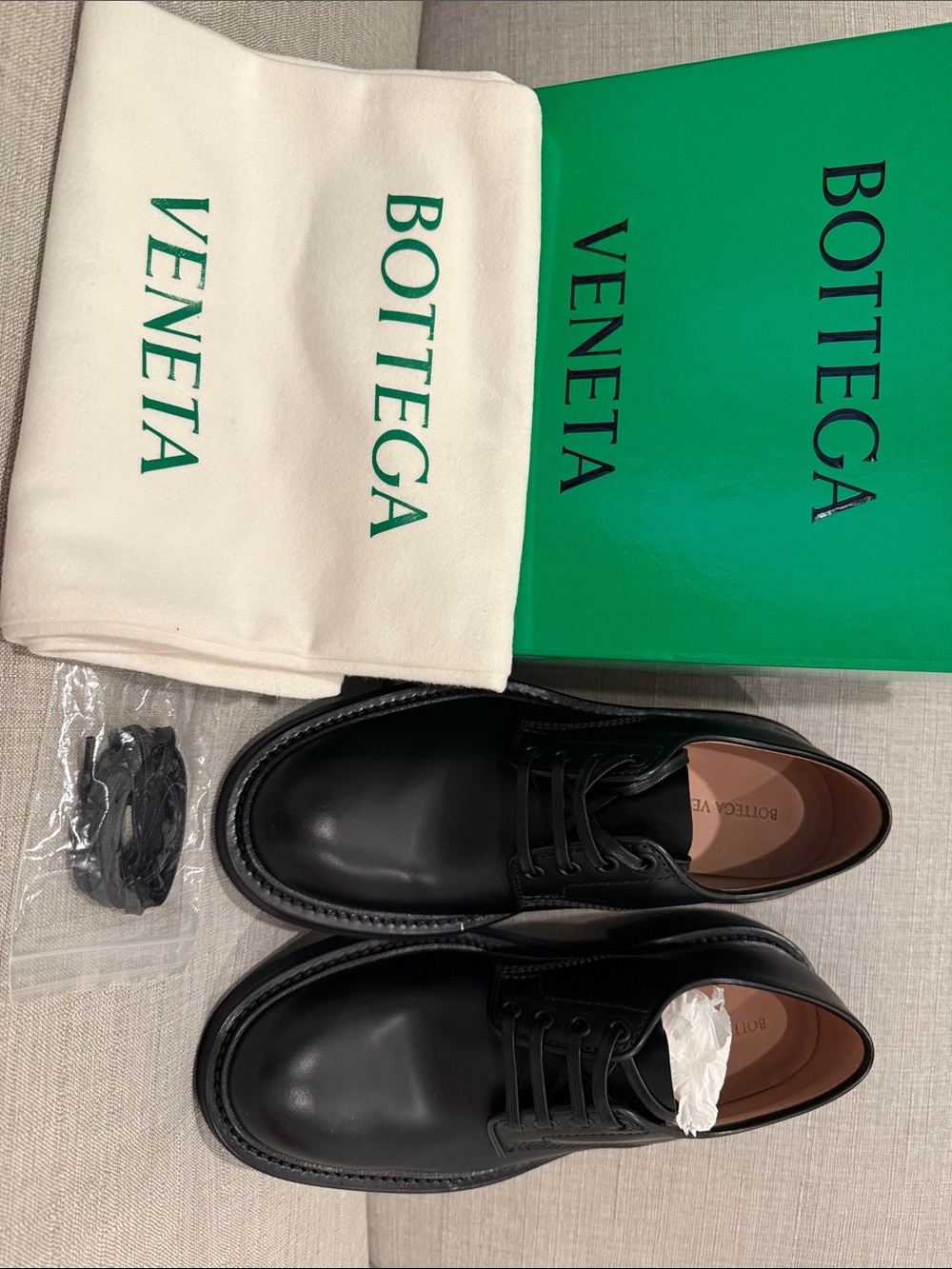 Bottega Black Leather Derby Shoes